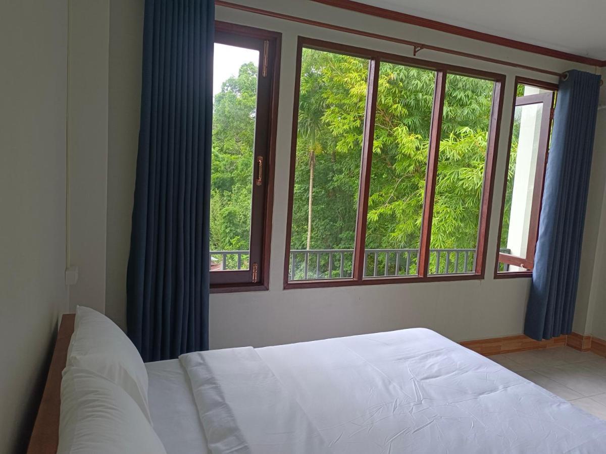 Vang Vieng Champa Hotel 外观 照片
