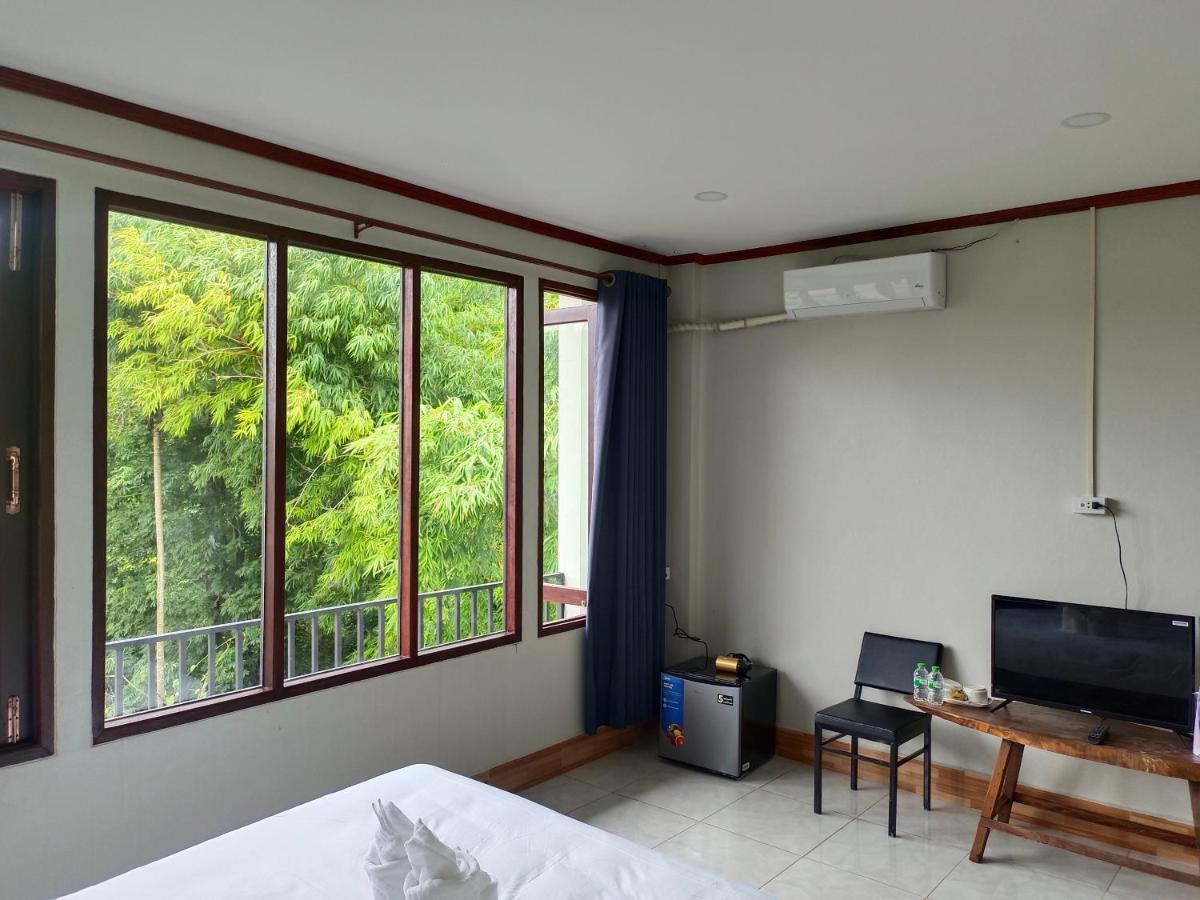 Vang Vieng Champa Hotel 外观 照片