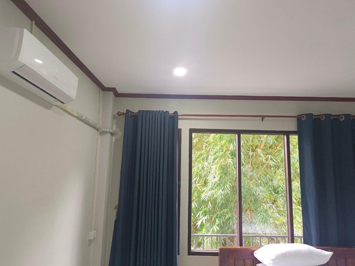 Vang Vieng Champa Hotel 外观 照片