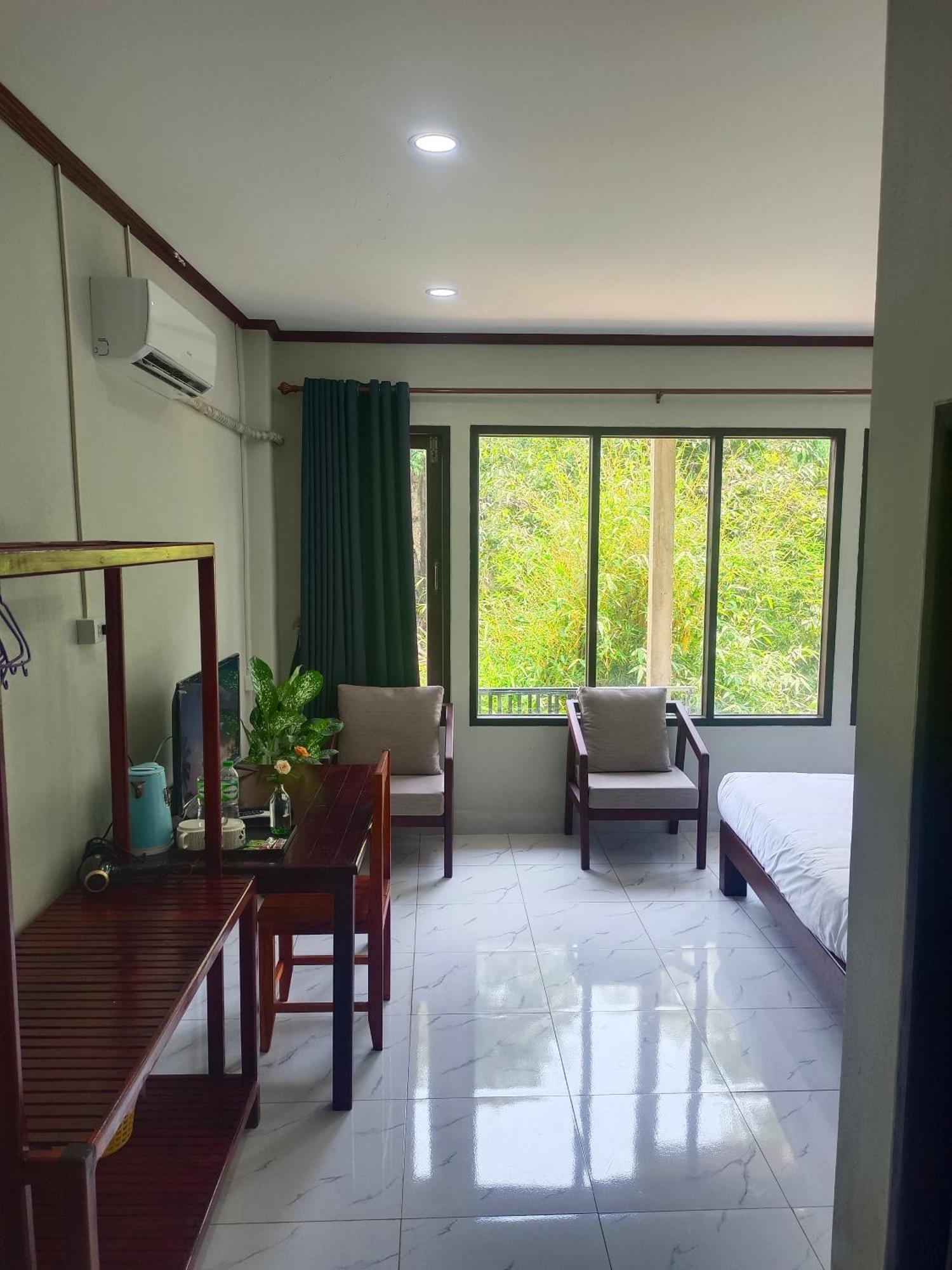 Vang Vieng Champa Hotel 外观 照片