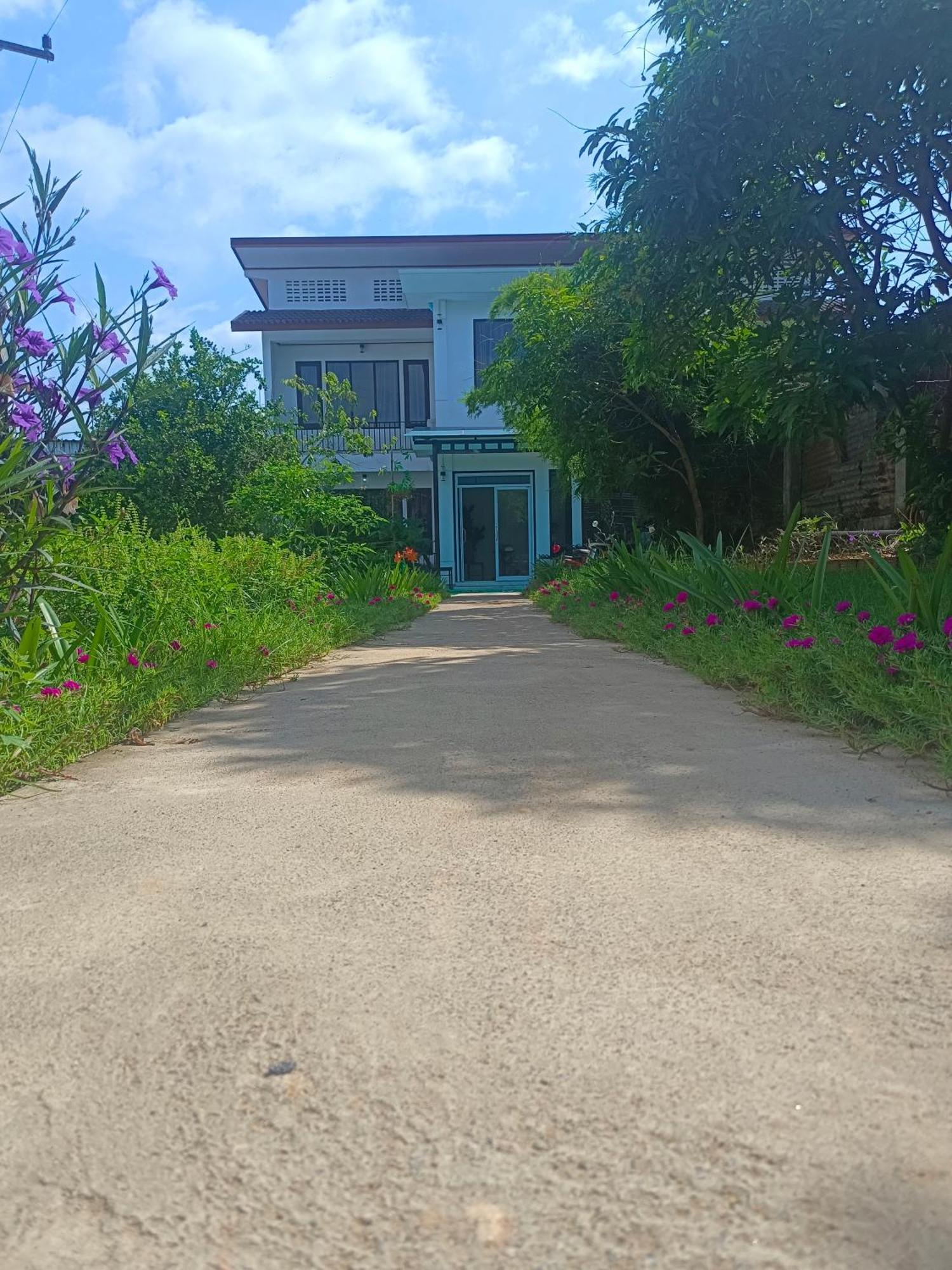 Vang Vieng Champa Hotel 外观 照片