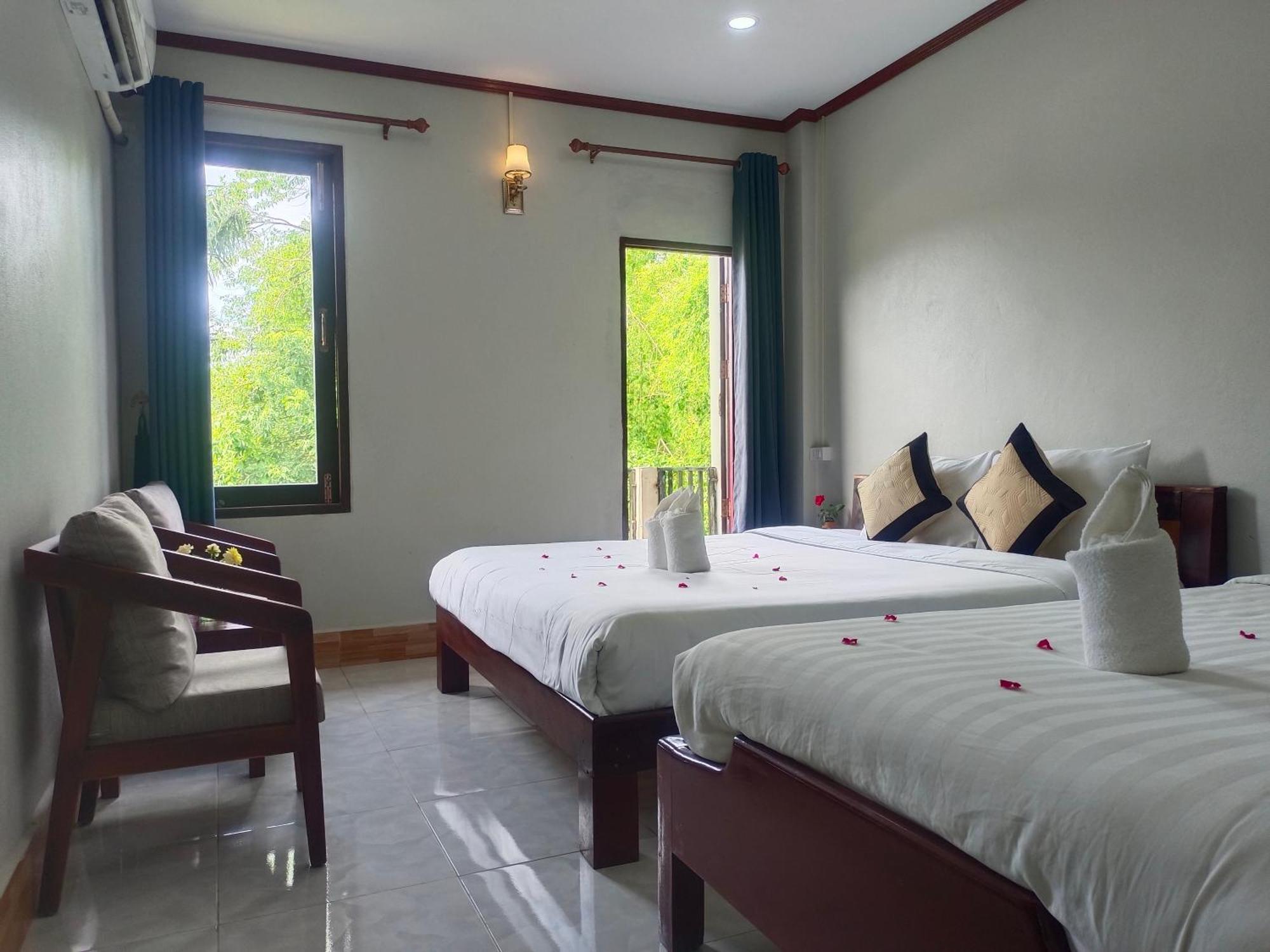 Vang Vieng Champa Hotel 外观 照片