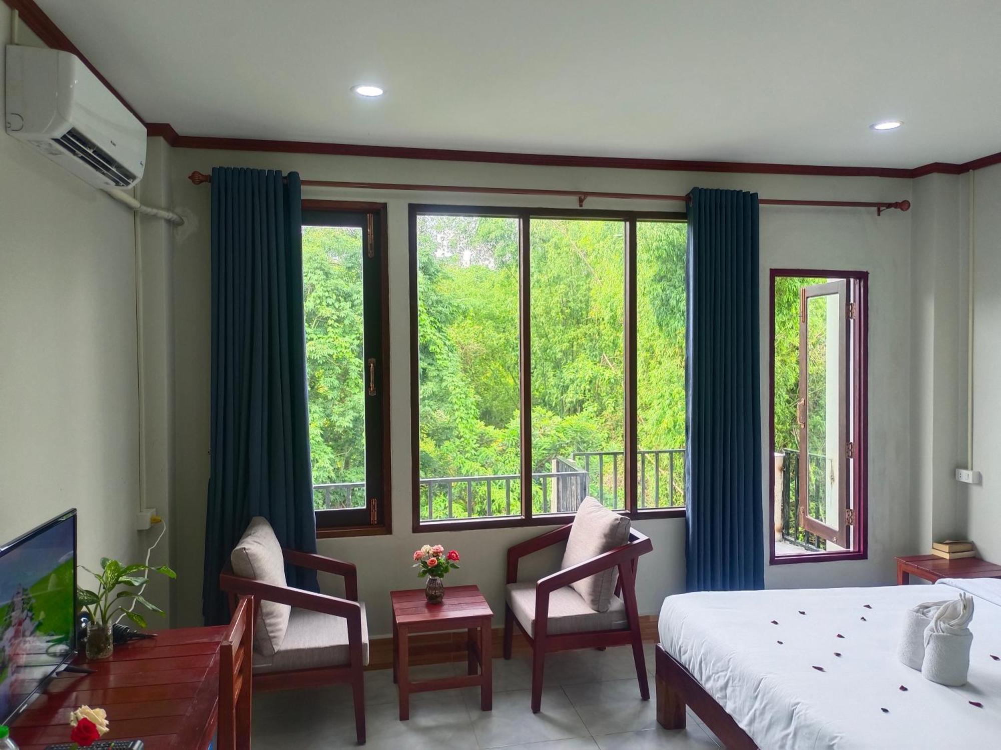 Vang Vieng Champa Hotel 外观 照片