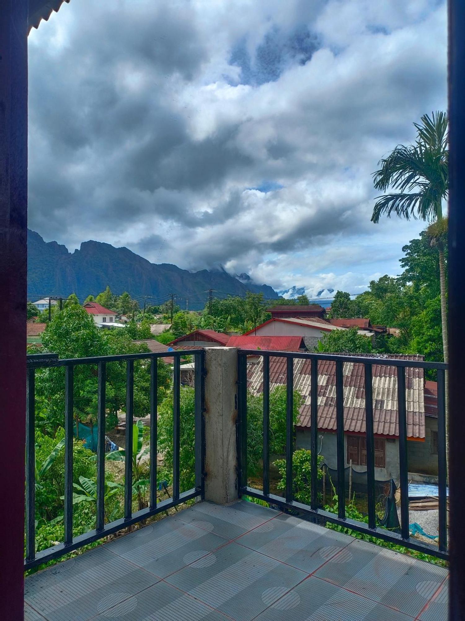 Vang Vieng Champa Hotel 外观 照片
