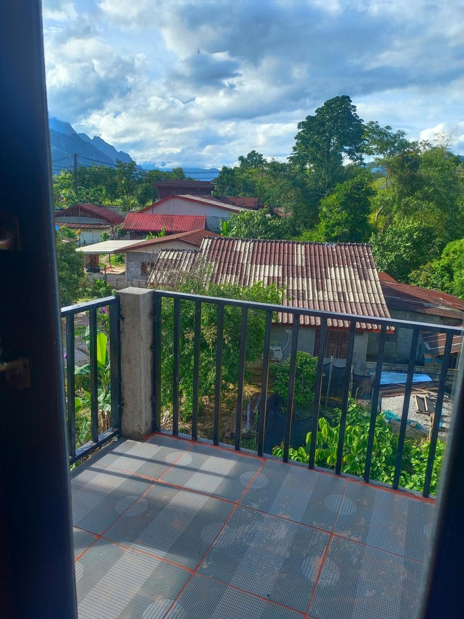 Vang Vieng Champa Hotel 外观 照片